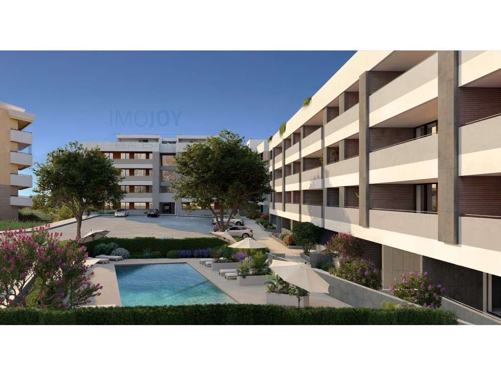 Apartamento T1 + 1 em Condomínio com Piscina em Lagos-5