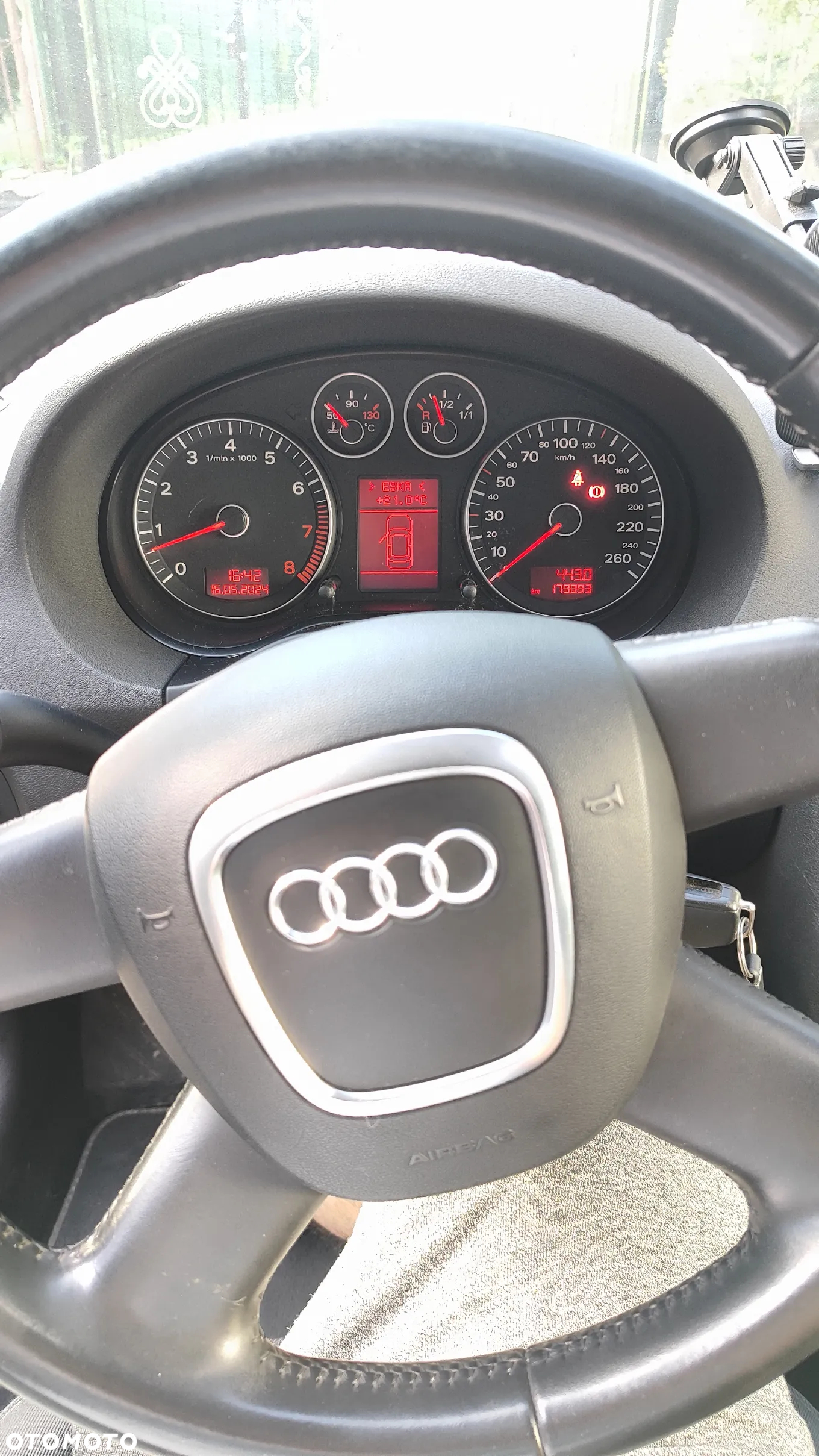 Audi A3 1.6 Ambiente - 24