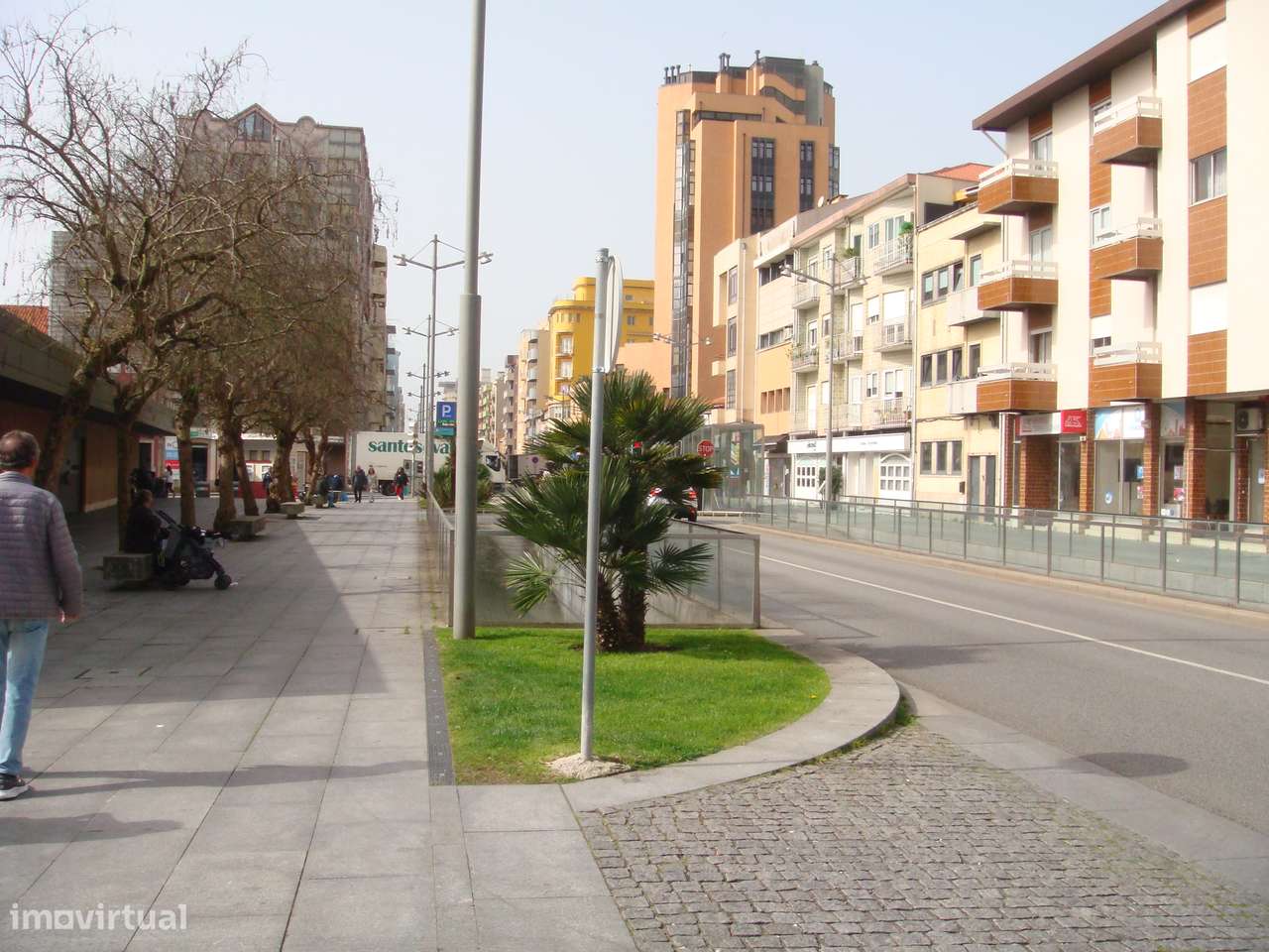 Apartamento T-3, no centro da cidade de Povoa de Varzim - Grande imagem: 5/23