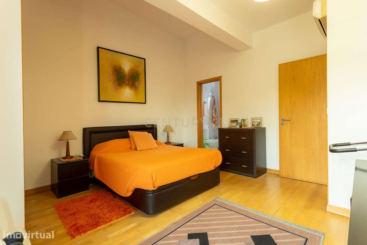 Moradia com Piscina e Jardim - Quinta do Anjo/Palmela-39