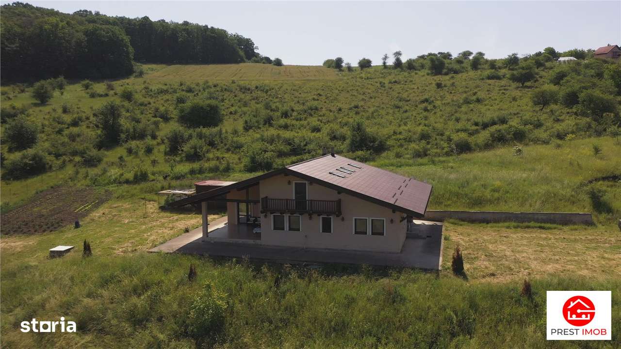 Casa cu teren 4.6 hectare la 17 km de Targu Mures - Imagine principală: 2/12