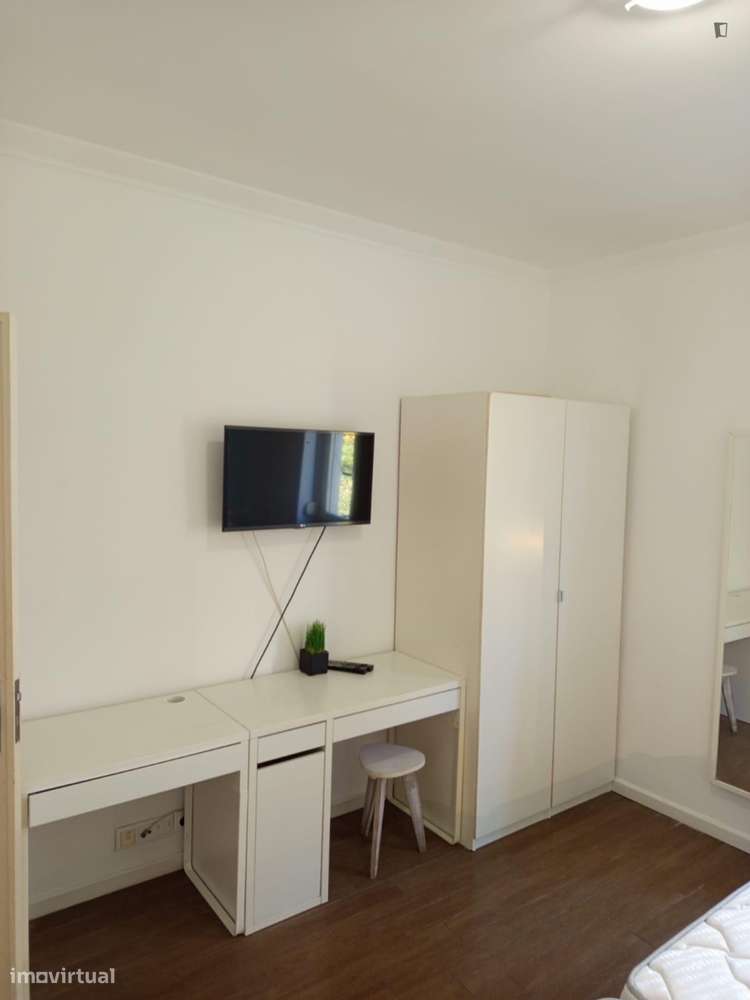 Quarto - localizado em Lumiar Lisbon - Grande imagem: 4/10