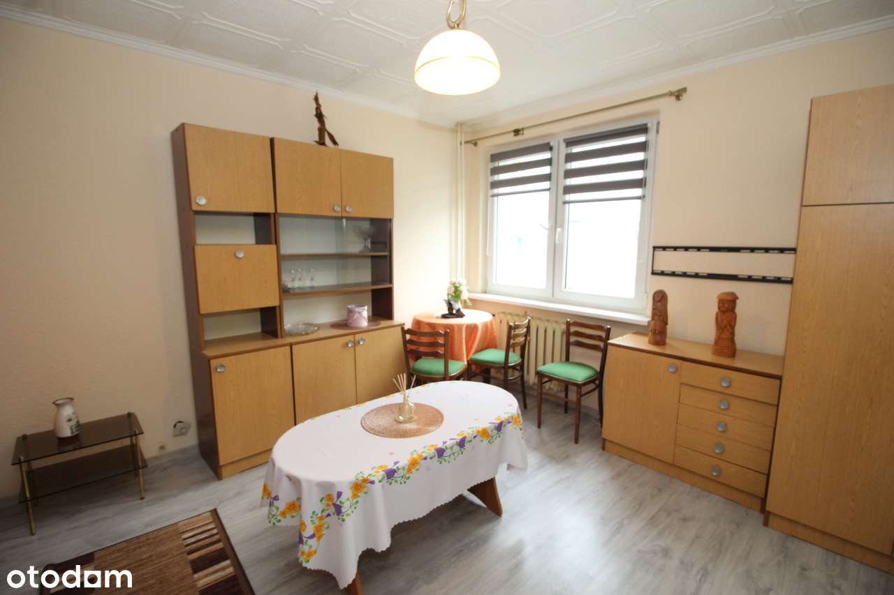 1 piętro w niskim bloku 22,75 m2 os. Słoneczne-2