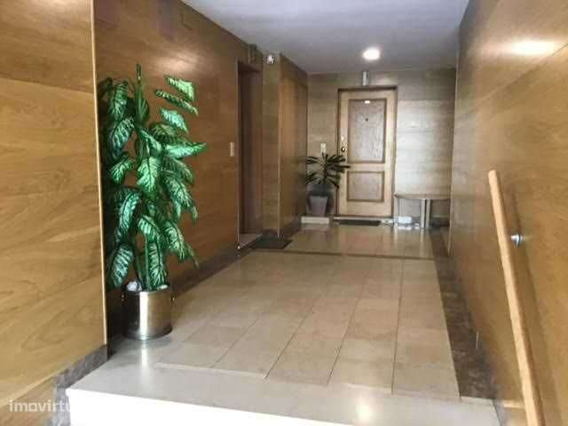 T1 Madalena 1ª linha da praia, com piscina - Grande imagem: 4/12