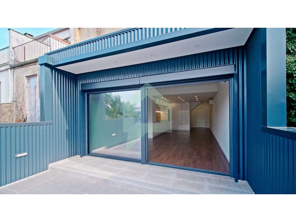 Moradia totalmente remodelada, com 3 quartos, na cidade de Barcelos.-10