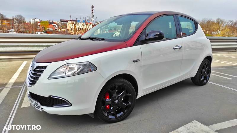 Lancia Ypsilon 1.2 69 CP S&S Gold - 1