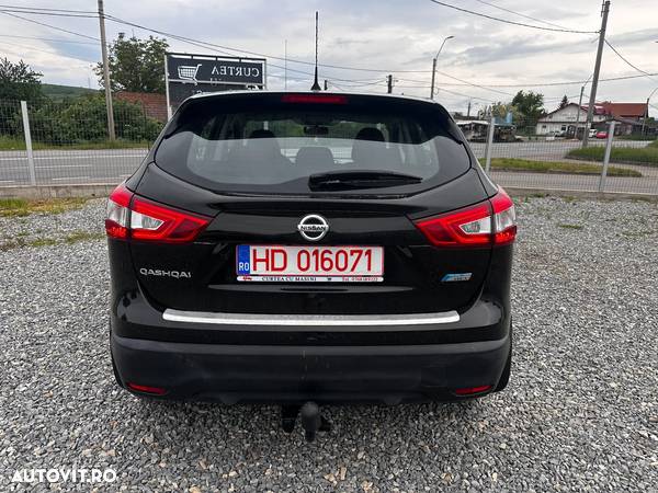 Nissan Qashqai 1.5 DCI Start/Stop N-Connecta - 3