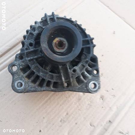 VW PASSAT ,GOLF  SEAT ,AUDI ALTERNATOR 70A  037903025F - 2