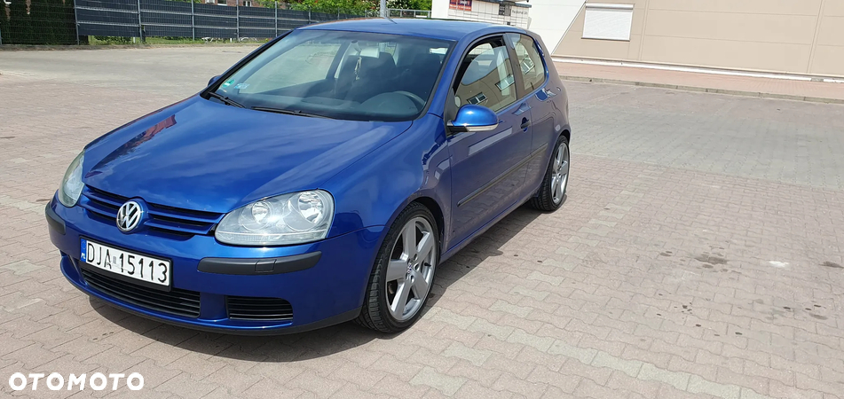 Volkswagen Golf 1.6 Trendline - 38