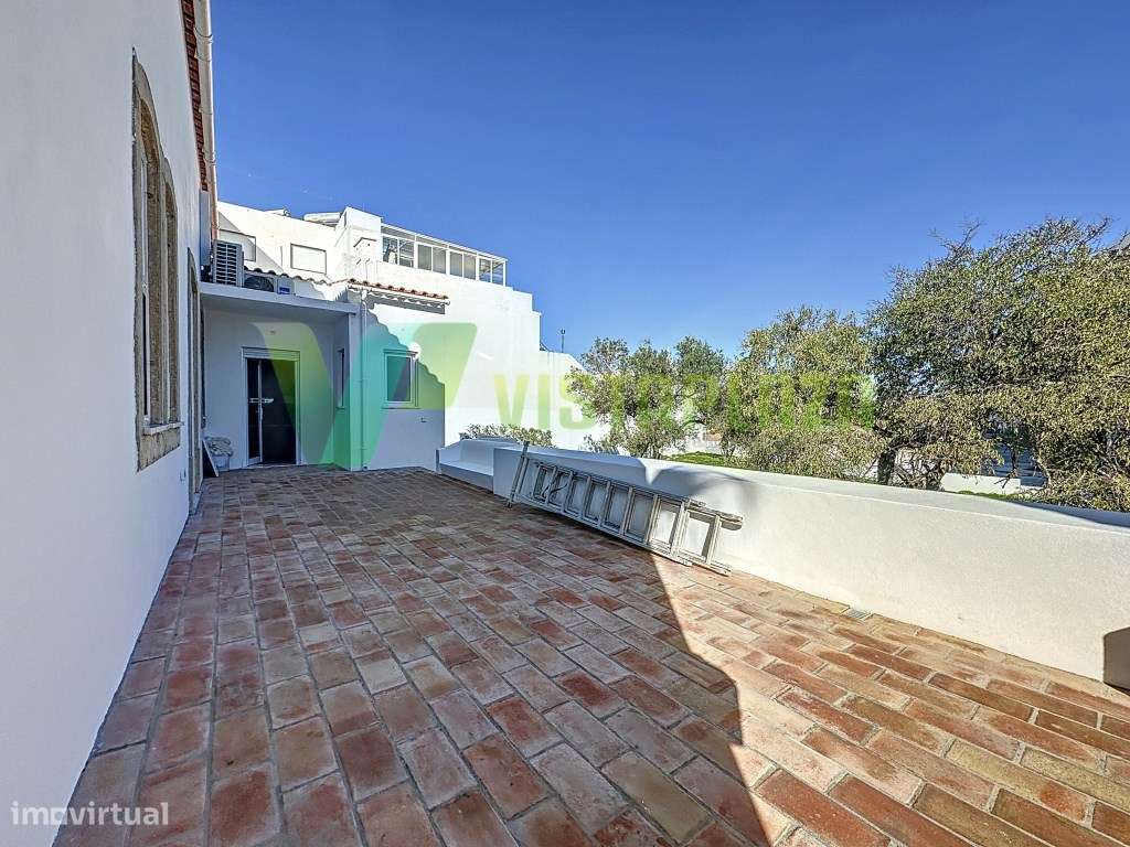 Moradia Geminada T2+2 Remodelada com Garagem, Espaço Exterior e Exc...-20