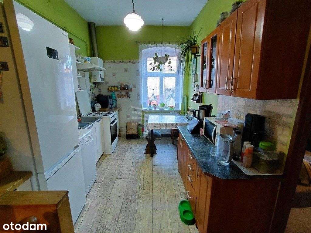 Mieszkanie dwupoziomowe z ogrodem i garażem-5