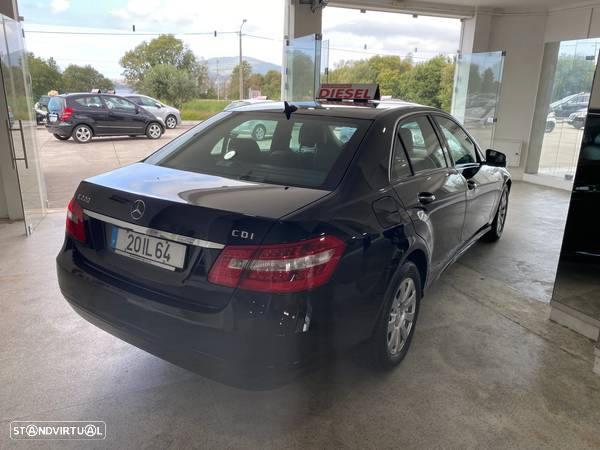 Mercedes-Benz E 220 CDI Executive BlueEfficiency - 5