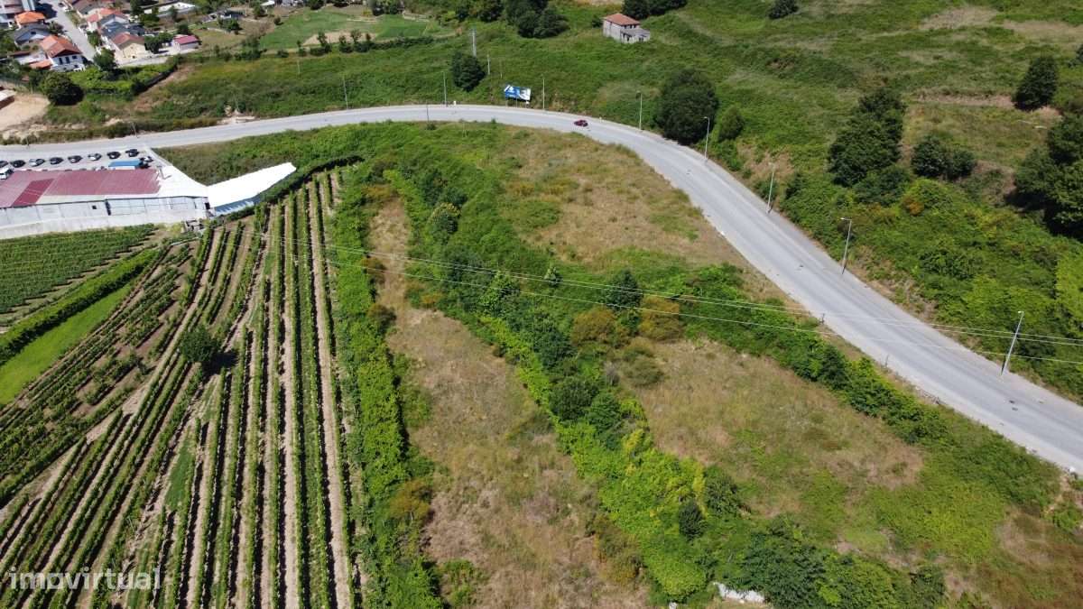 TERRENO PARA CONSTRUÇÃO NO CENTRO DA LIXA-13