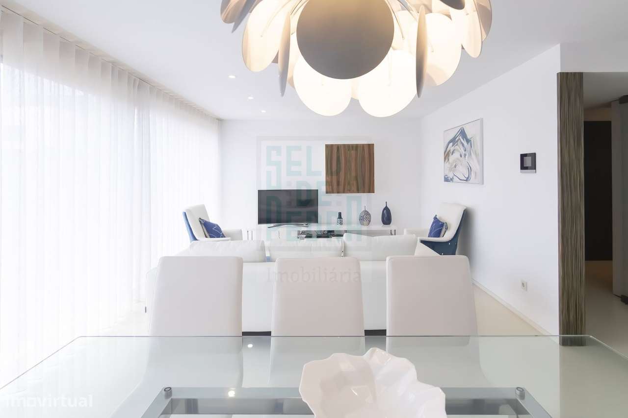 Moradia T3 de Luxo com Vista Mar | Praia da Agudela | Condomínio Fech-9