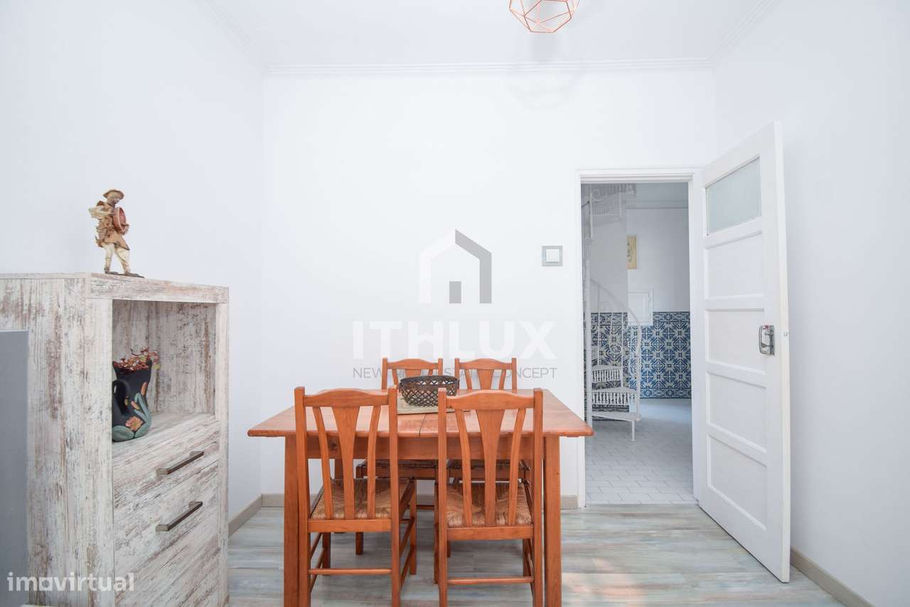Apartamento T1 , muito central em prédio familiar-10