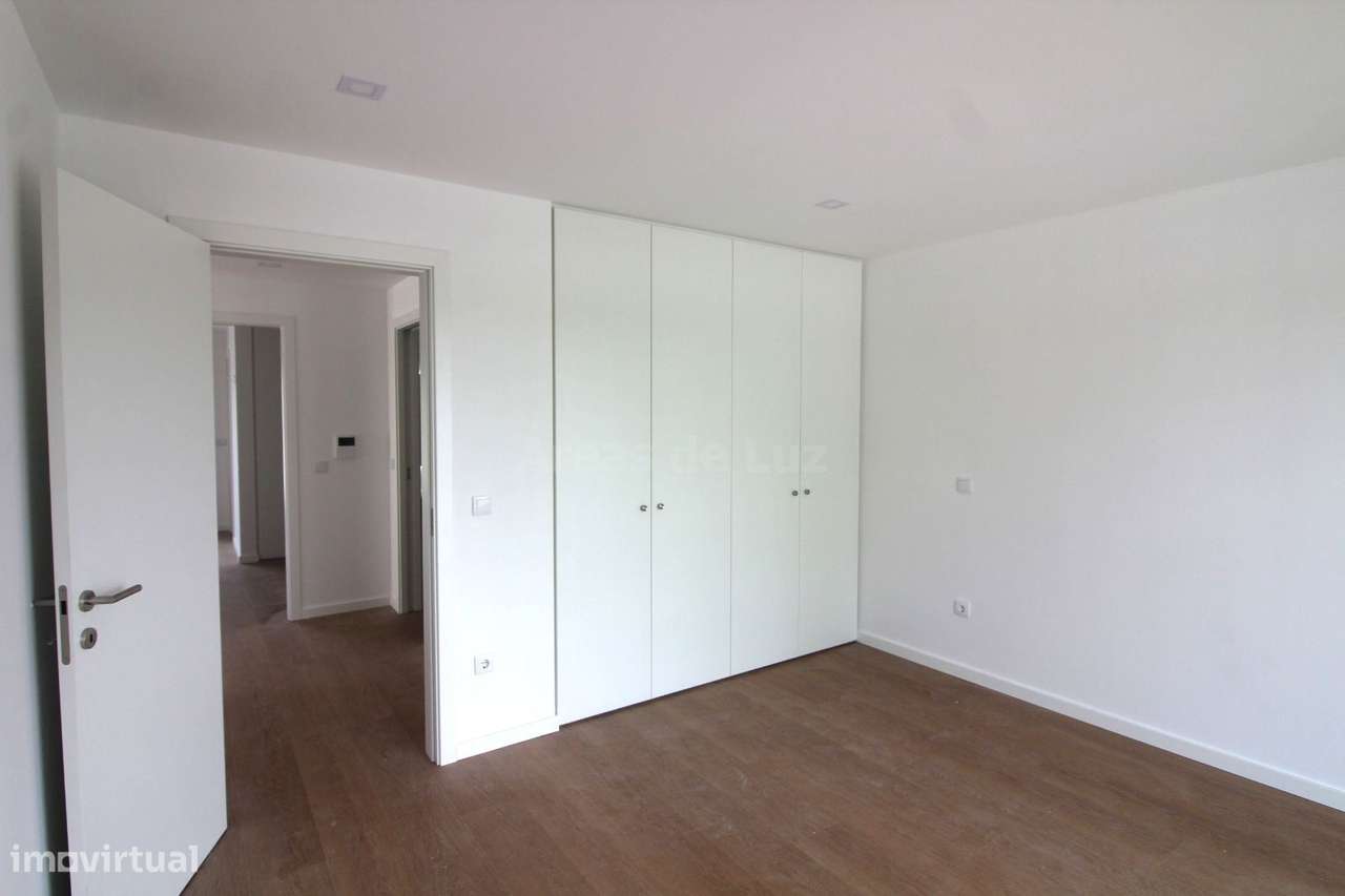 Moradia Unifamiliar - Nova - Barosa, Leiria-15