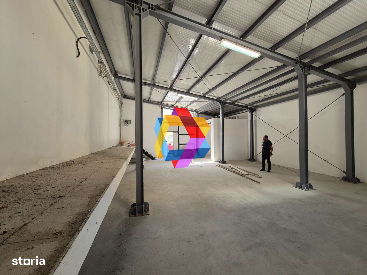 Spatiu de închiriat mica producție sau depozitare Brasov - 135 mp - Imagine principală: 1/5