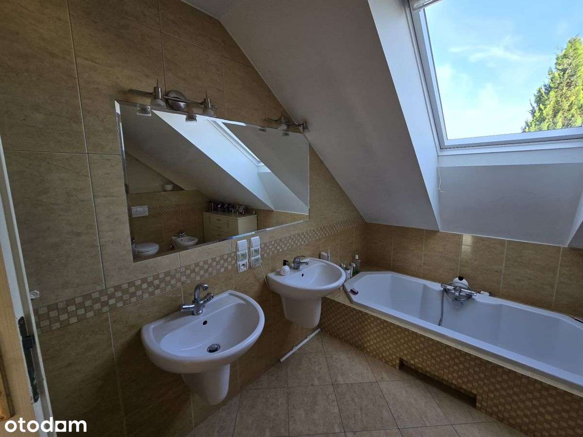 Przestronny dom na sprzedaż w Białołęce-14