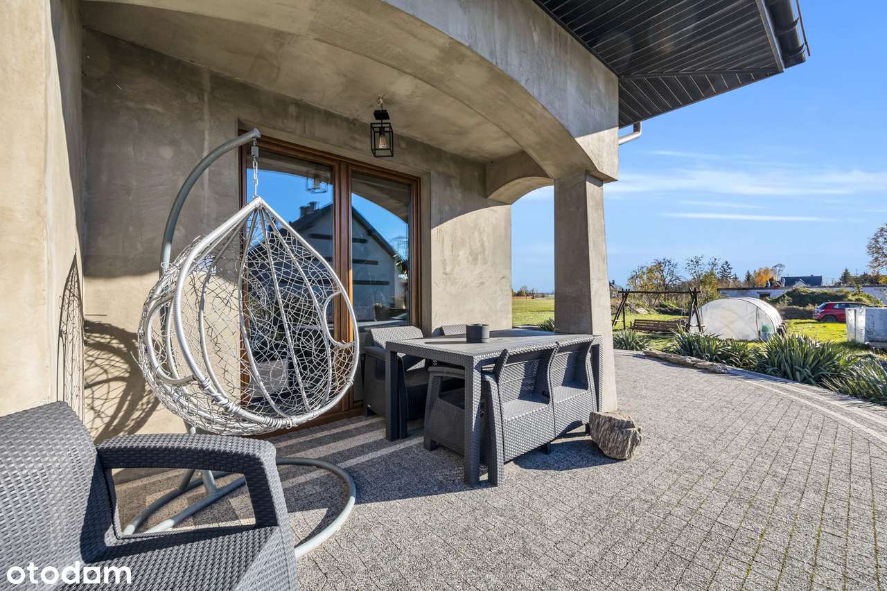 Komfortowy dom z dużą działką (1,7 km od centrum Węgrowa) - Pełny obrazek: 4/13