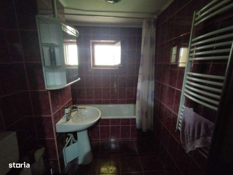 Vand apartament in deta - Imagine principală: 4/8