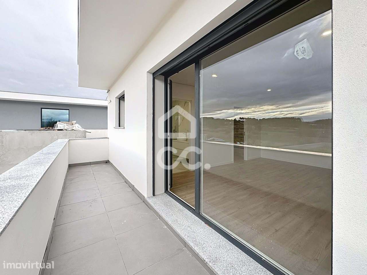 Moradia Nova T3, Moderna, com Luz Natural e Localização Estratégica ,-15