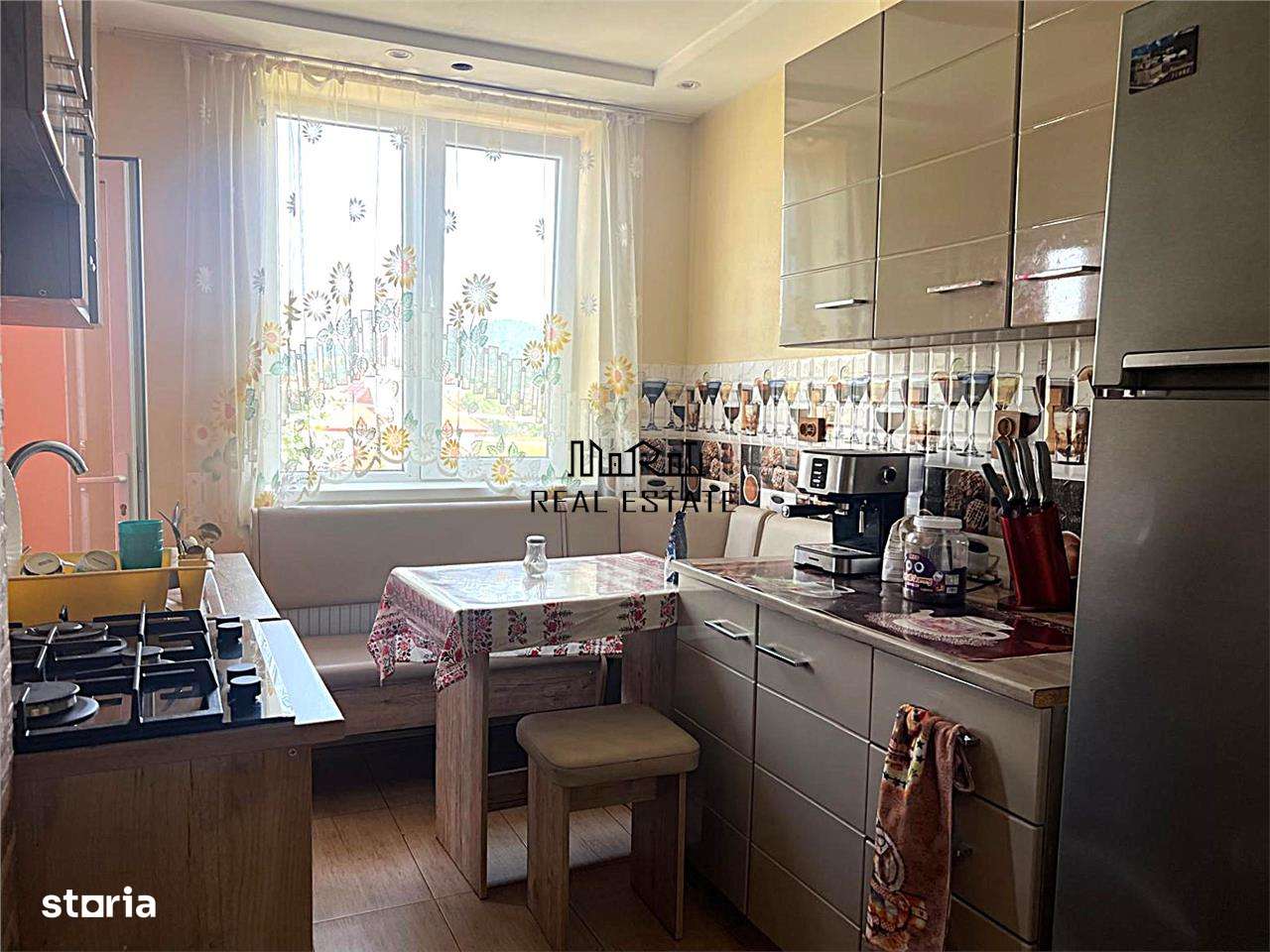 Apartament 2 camere Brad - Imagine principală: 3/18