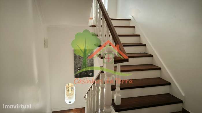 Moradia T5 com Vista de Mar Deslumbrante em Baleia, Carvoeira-18