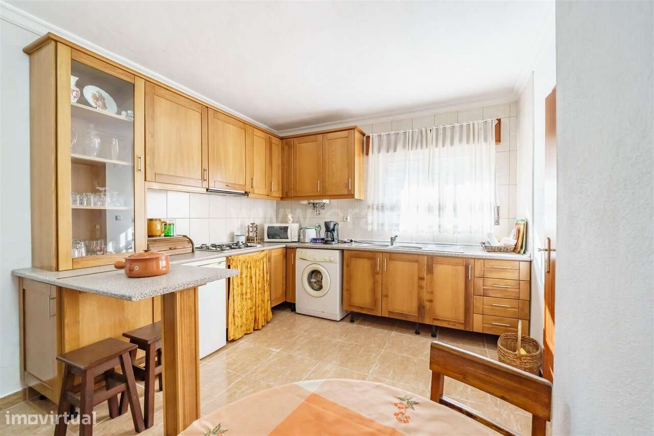 Moradia Isolada T5 / Covilhã, Teixoso-16