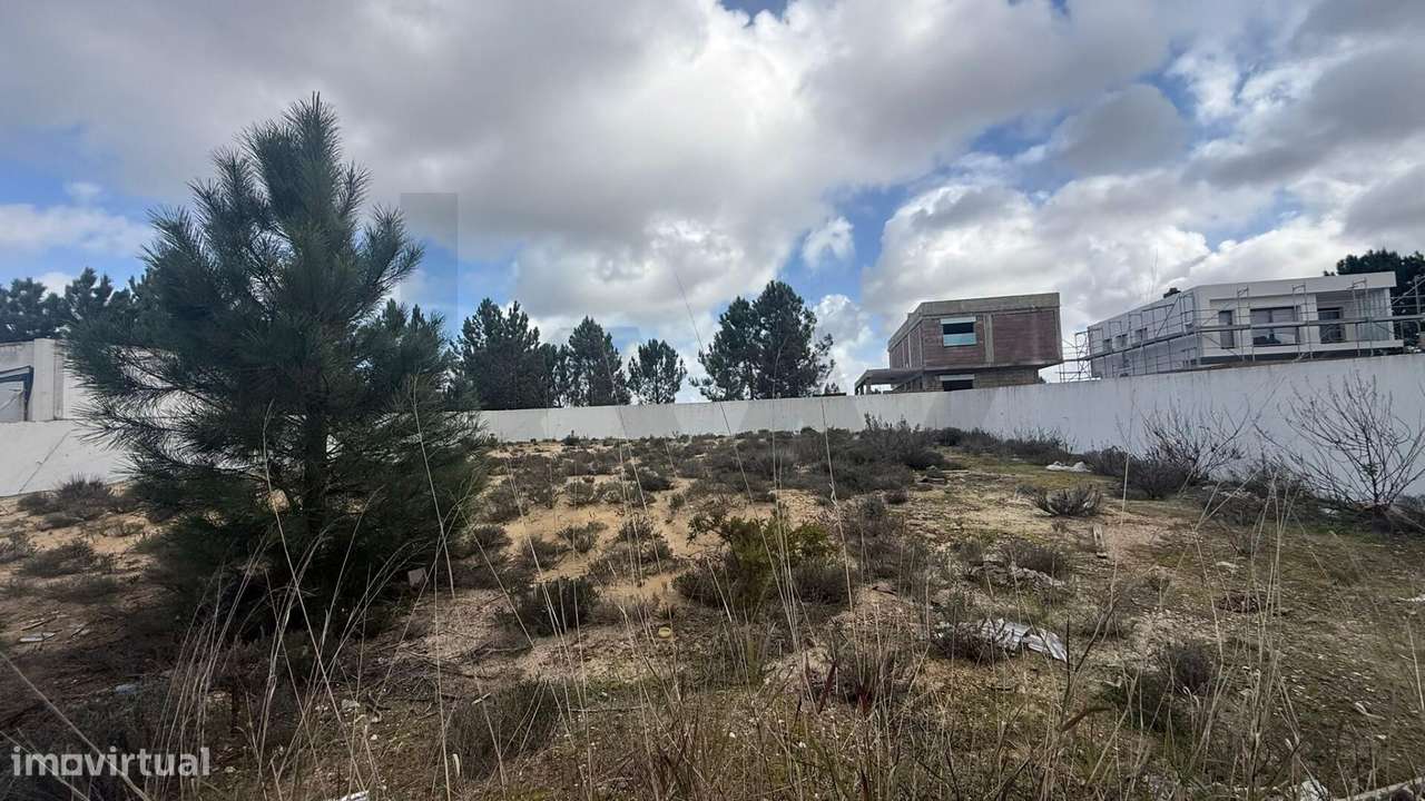 Terreno urbano inserido em loteamento – 641 m2 | Pinhal das Formas – Q - Grande imagem: 5/9