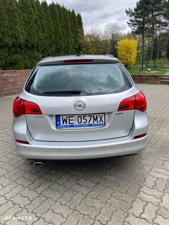 Opel Astra - 3