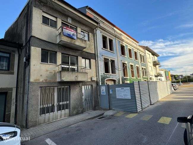Prédio para venda em Maximinos, Sé e Cividade, Braga - Grande imagem: 2/18