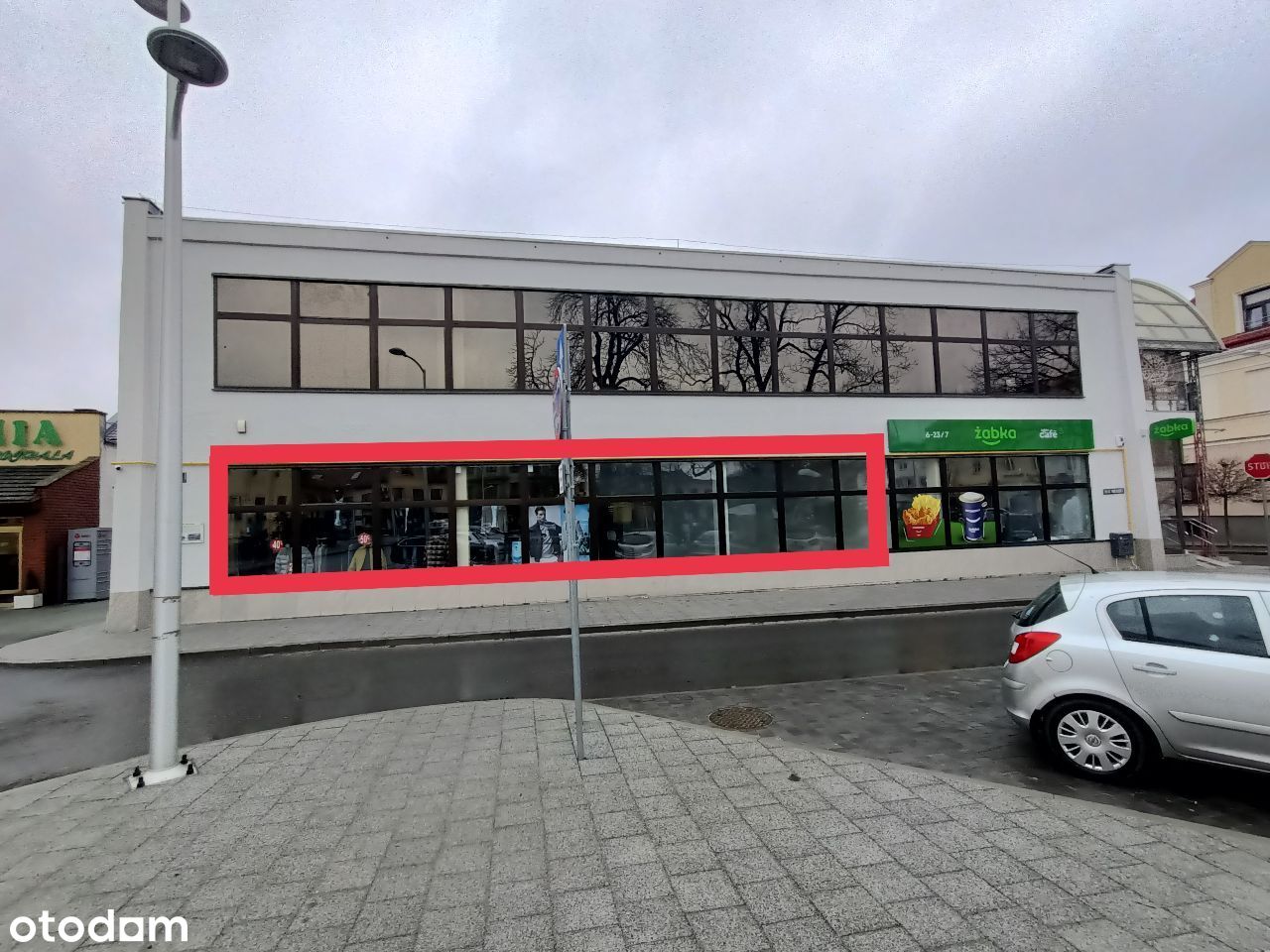 Lokal usługowy 130 m kw. w Centrum Rawy Maz.