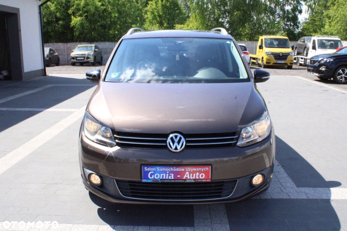 Volkswagen Touran - 4