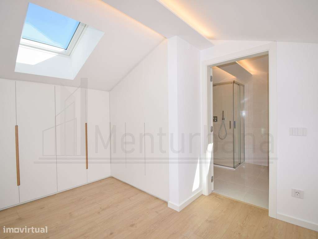 FABULOSA PENTHOUSE JUNTO À PRAIA DA PAREDE - CASCAIS-40