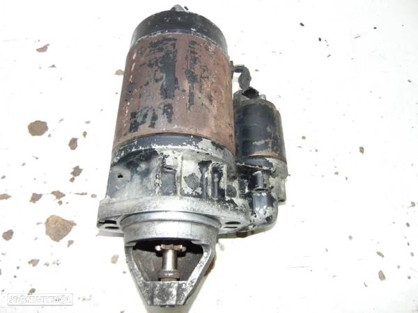 Mercedes W123 Alternador/Motor de arranque - 8