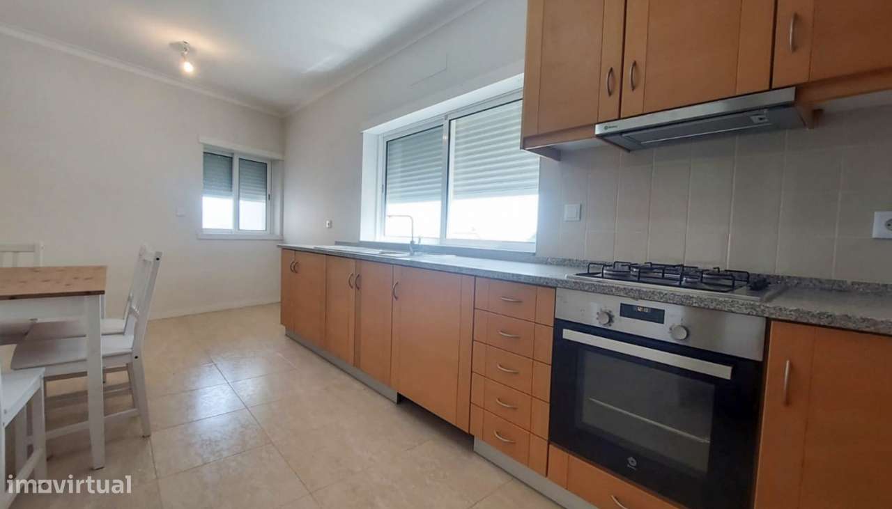 Venda De Excelente Apartamento T2 Darque Viana Do Castelo
