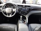 Toyota Camry 2.5 Hybrid Comfort CVT - 17