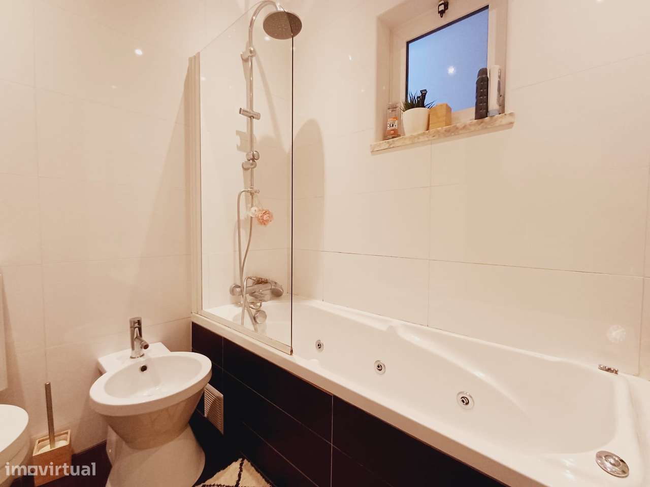 Apartamento T2 Totalmente Remodelado na Quinta do Romão, Quarteira-13