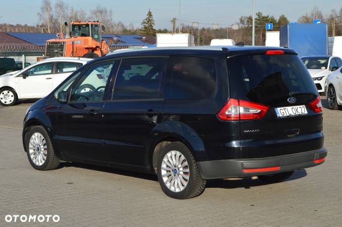 Ford Galaxy - 3