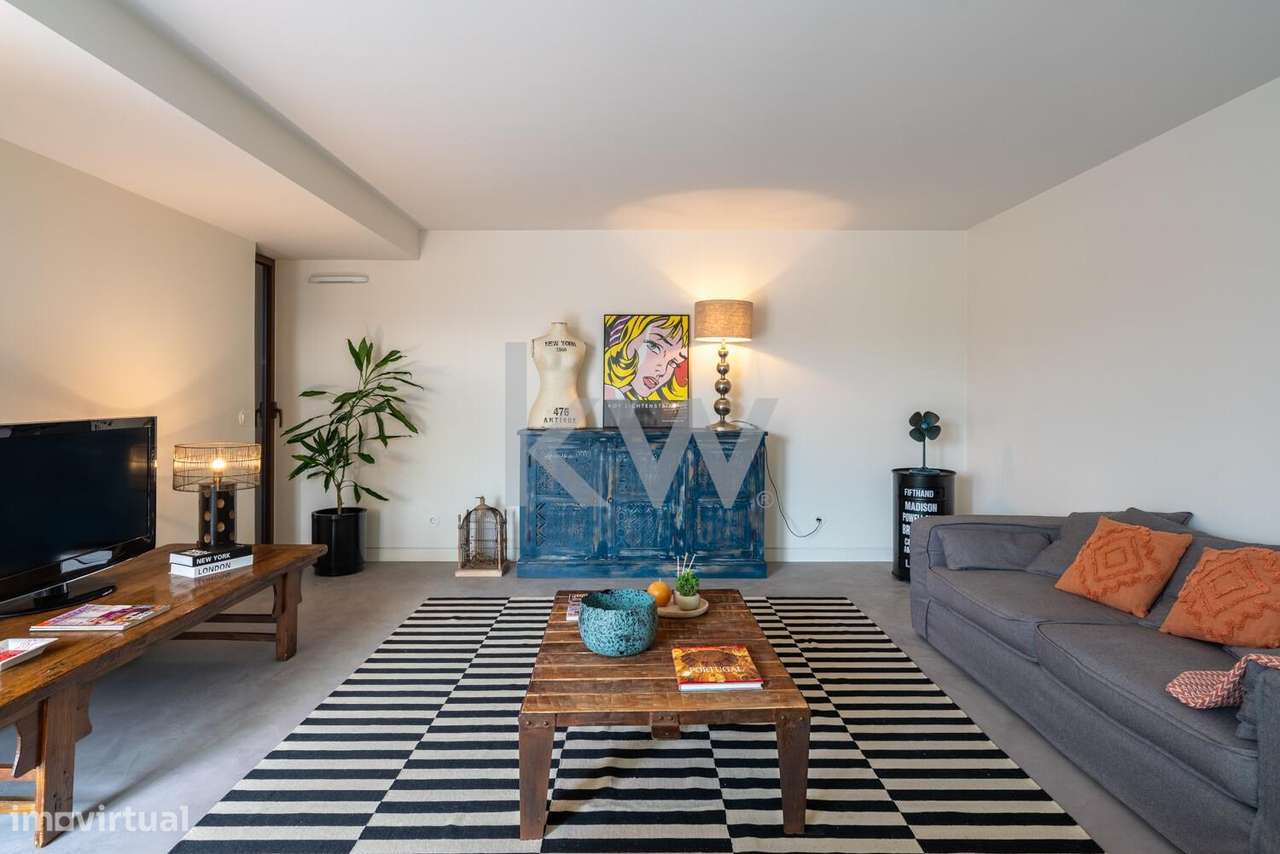 Apartamento Penthouse T3 Duplex único. Empreendimento MONTISNÁVIA Alcâ - Grande imagem: 4/46