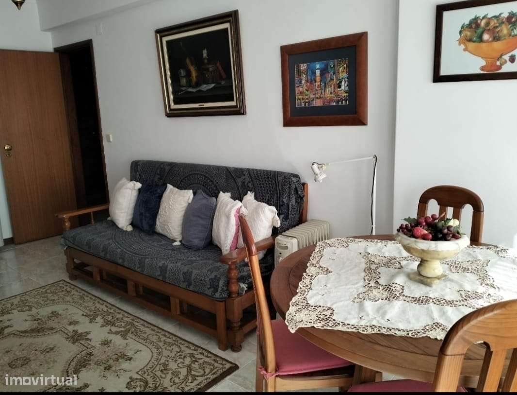 Apartamento T1 em Peniche – A 200 metros da Praia da Cova de Alfarroba - Grande imagem: 4/8