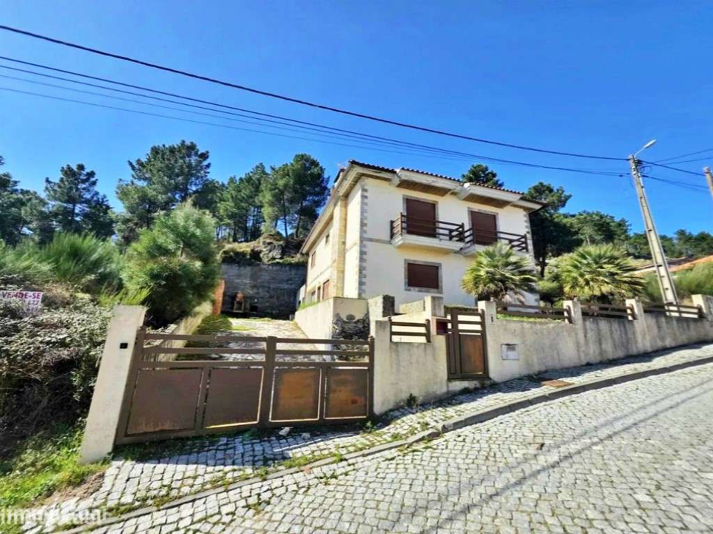 Moradia Isolada em Alijó - Grande imagem: 2/3