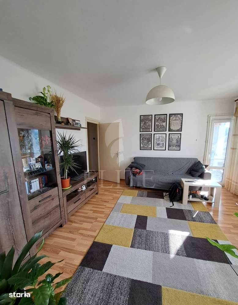 Apartament 2 camere în zona PLOPILOR
