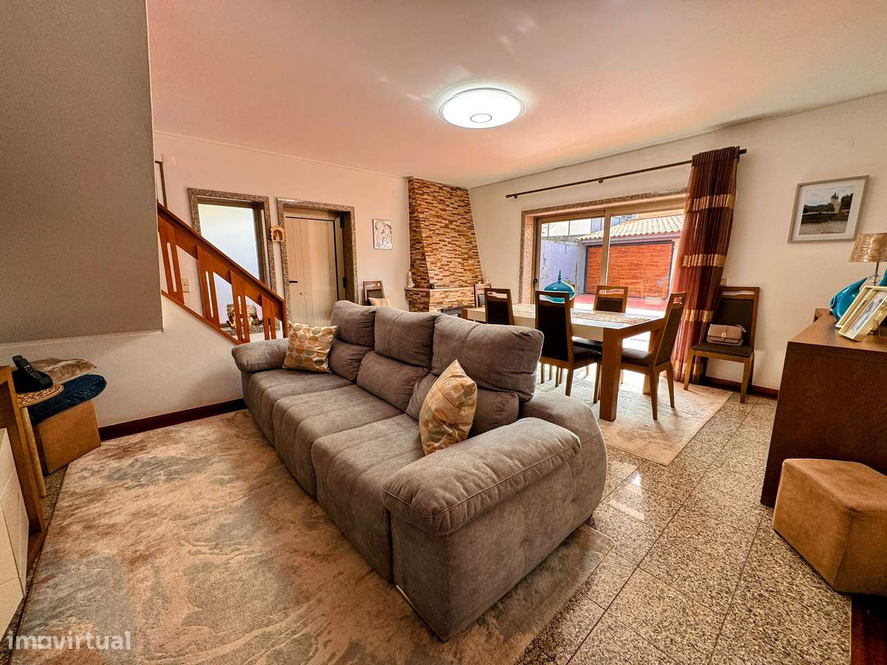 Moradia T4 com jardim e garagem em Vila do Conde-14