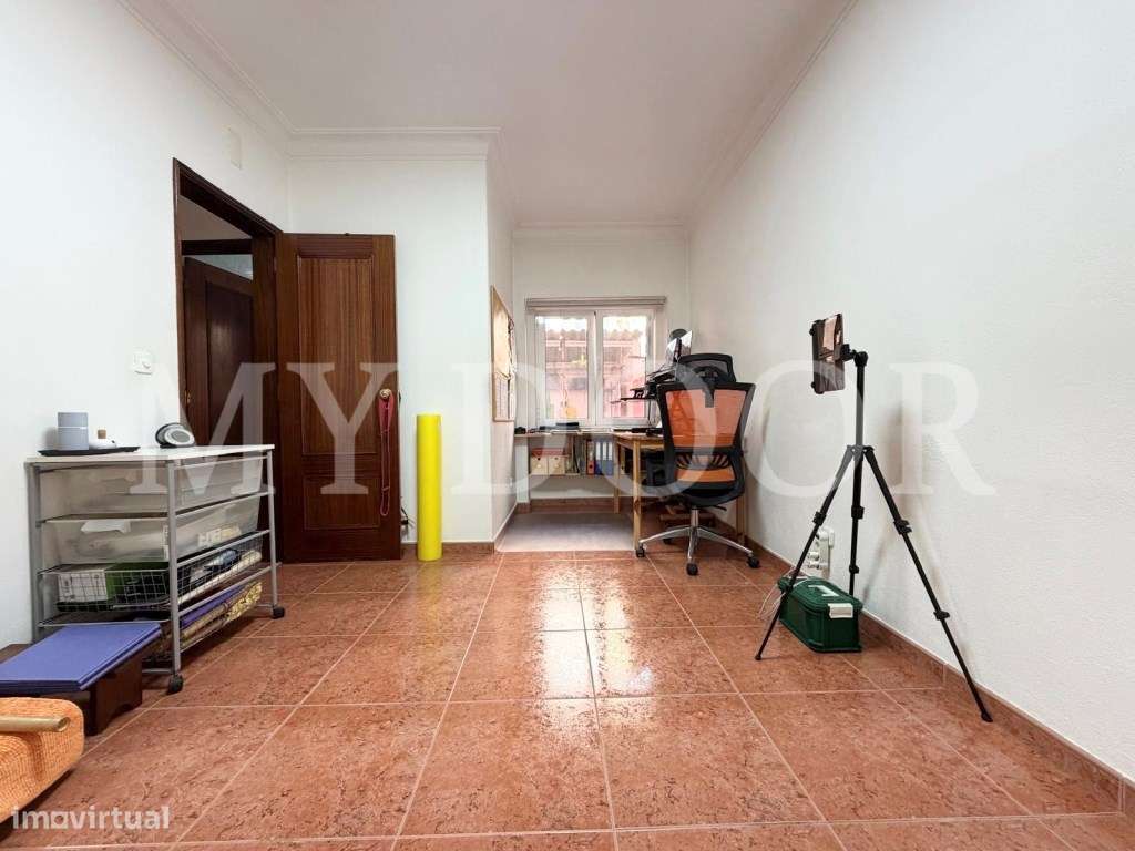 Apartamento T2 em Moscavide - Excelente Área - TERRAÇO 25M-15