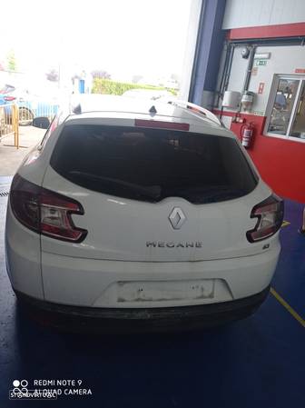 Renault Megane break 1.5 dci 2008 até 2015 ás peças - 2