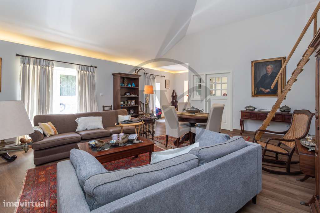 Prédio Misto Remodelado – Centro Histórico de São Pedro de Sintra-5