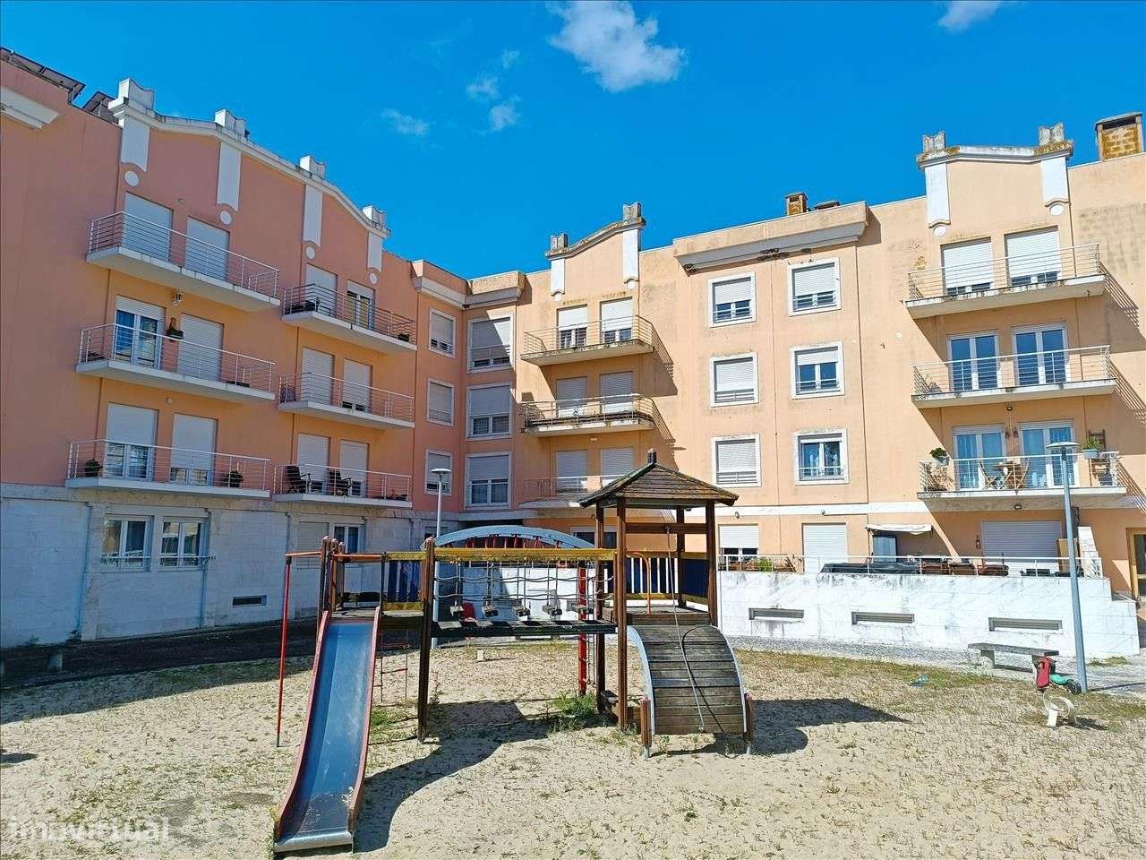 Apartamento T4 em Samora Correia - Grande imagem: 1/23