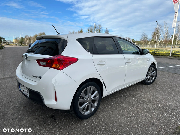 Toyota Auris 1.8 VVT-i Hybrid Automatik Design Edition - 5