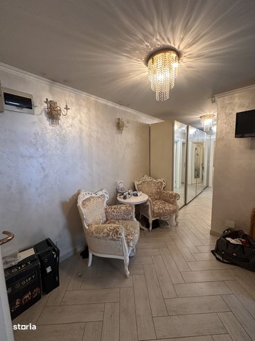 Apartament 3 Camere Lux Etaj 1 Zona Dacia Pediatrie-0